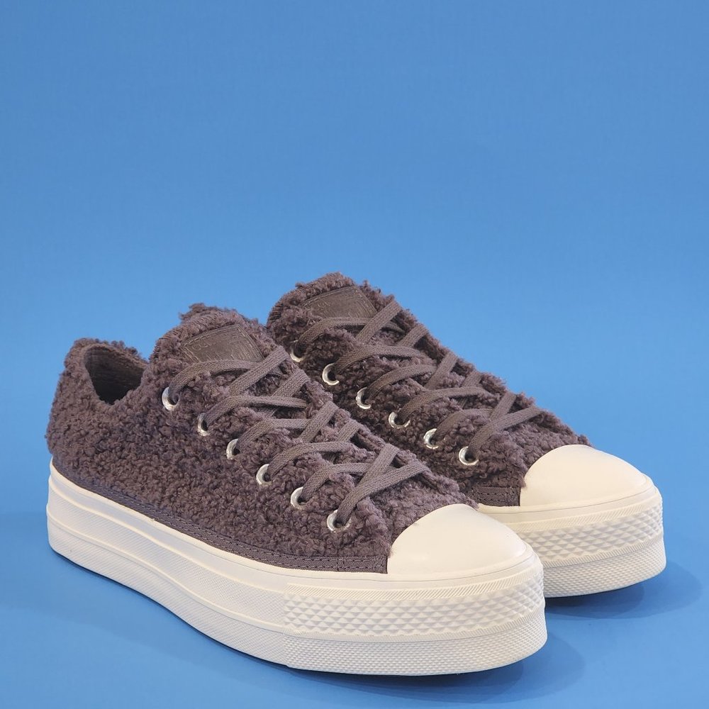 Converse CTAS Lift Ox Violet Ore Sherpa Women's Platform Sneakers 572201C NWT - Picture 1 of 6